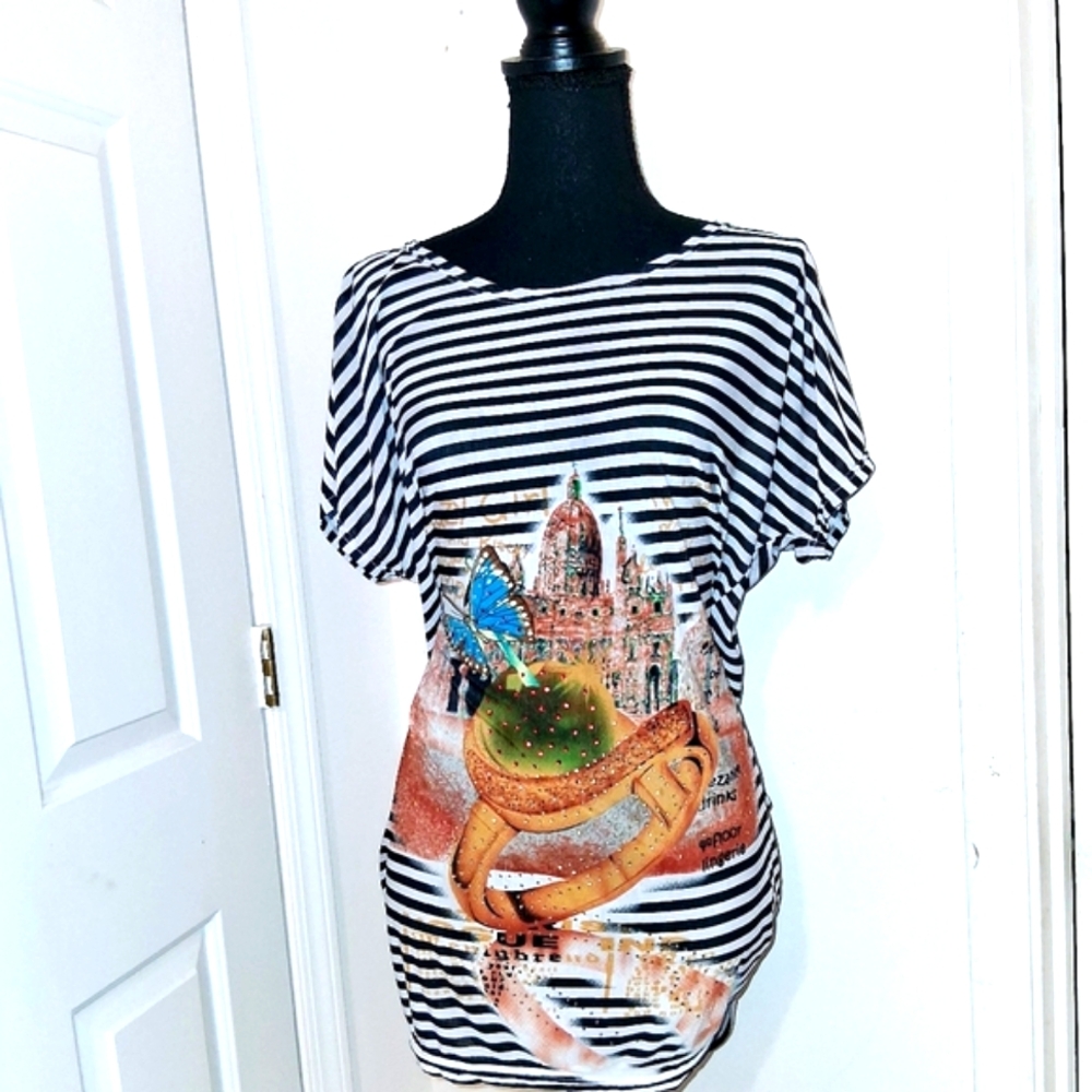 Striped Graphic Women's Top - Picture 4 of 7